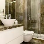 Center Garden Luxury Apartment Lisbon