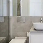 Apartment Center Garden Luxury Apartment Lisbon
