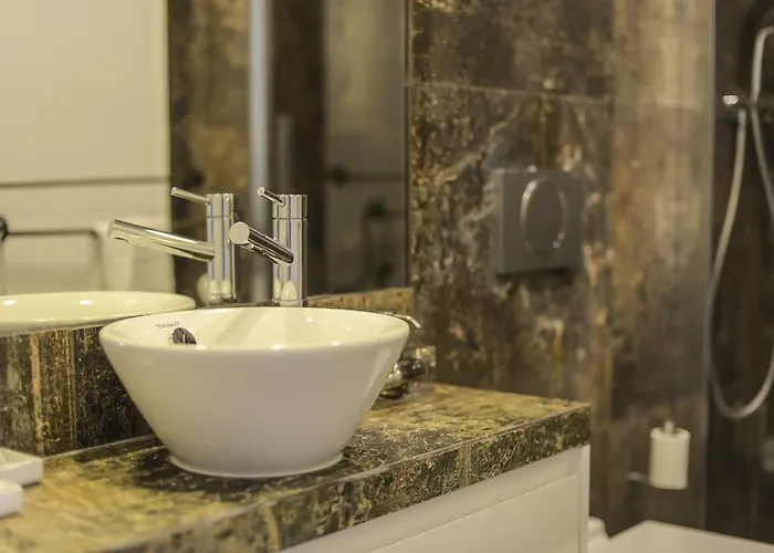 Apartment Center Garden Luxury Apartment *