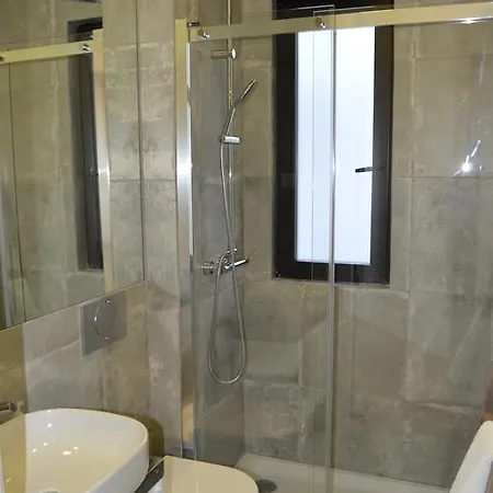 Apartment Center Garden Luxury Apartment *