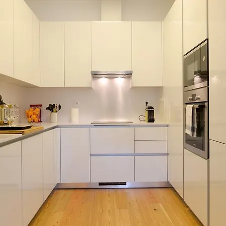 Center Garden Luxury Apartment Lisbon